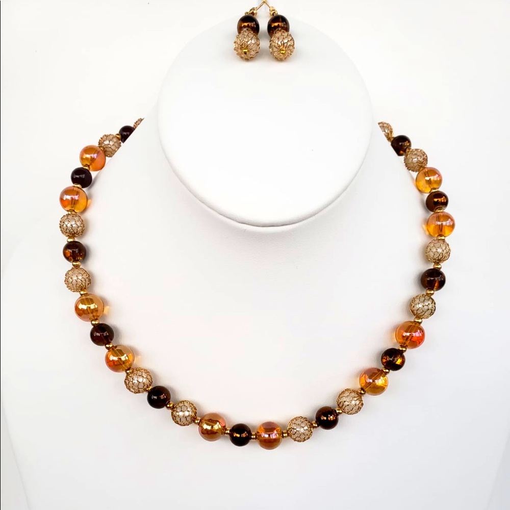 😍 Glass beads necklace and earrings set 😍